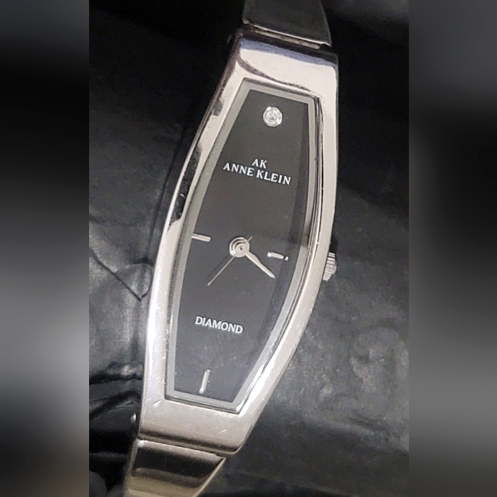 Vintage Anne Klein Diamond  Quartz Bangle Watch
